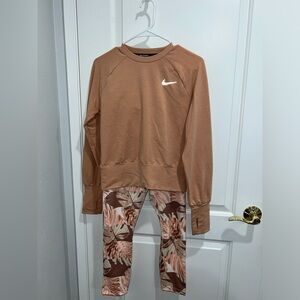 Peach pink brown Nike DRY-Fit Set